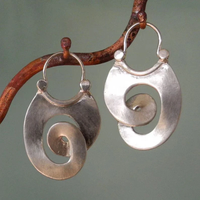 Pendientes Plateados Irregulares Vintage
