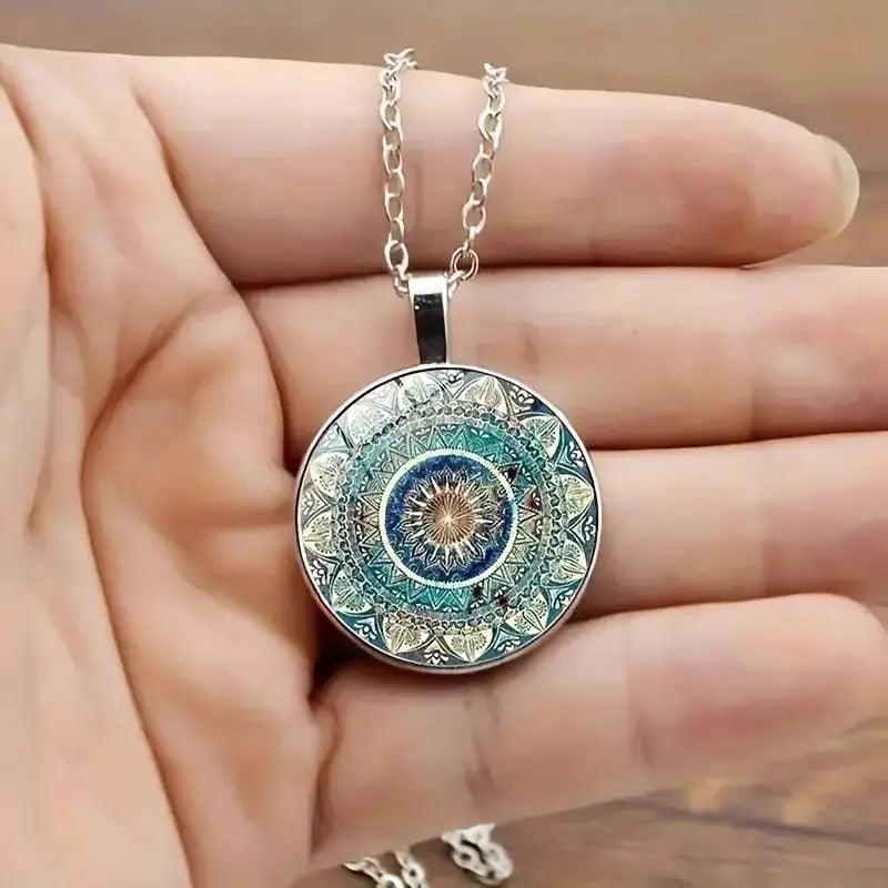 Collar Vintage Redondeado de Mandala Azul