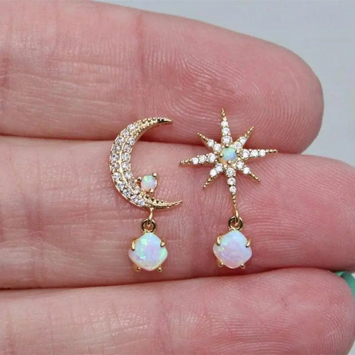 Pendientes de Luna y Estrella de Oro y Ópalo