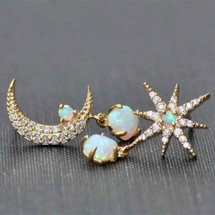 Pendientes de Luna y Estrella de Oro y Ópalo