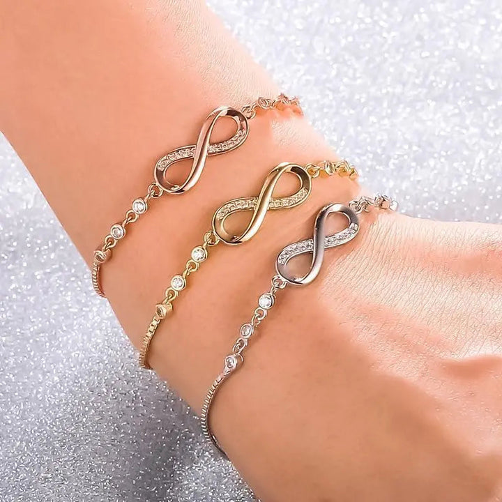Pulsera Infinita Ajustable en Plata