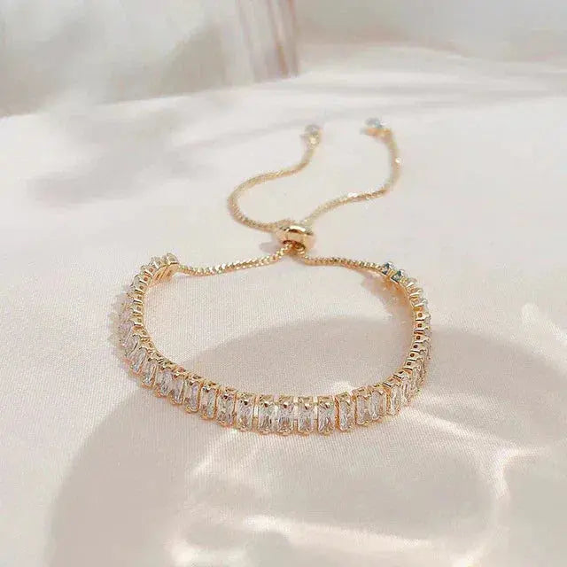 Pulsera de Circonita Ajustable en Oro y Plata