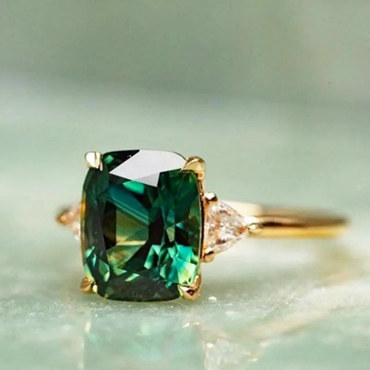 Anillo de Esmeralda Cuadrado Elegante