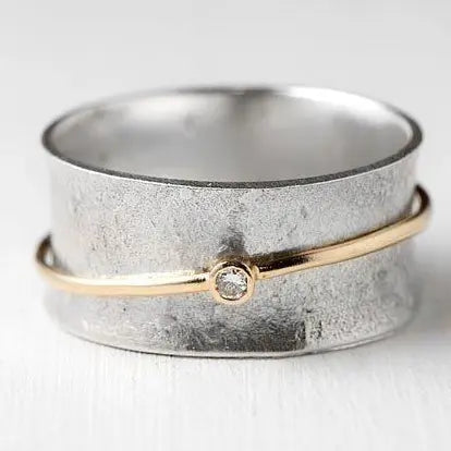 Anillo de Plata con Circonitas Línea Dorada Vintage